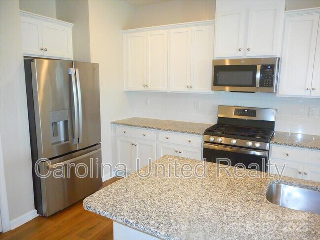 Building Photo - 5224 Maynard Hl Dr