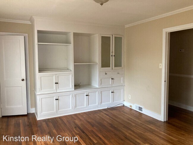 Building Photo - 3 br, 1.5 bath House - 1001 Clifton Terrace