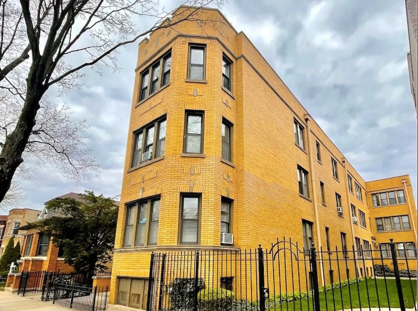 Foto principal - 2522 W Superior St