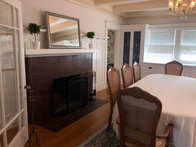 Foto del edificio - 3263 Kempton Ave