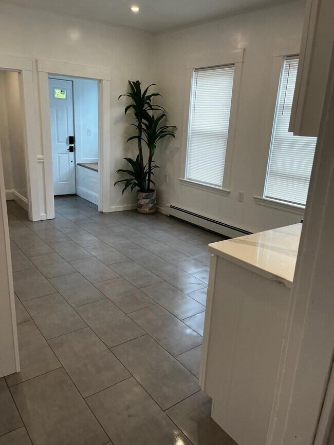kitchen - 279 E Squantum St