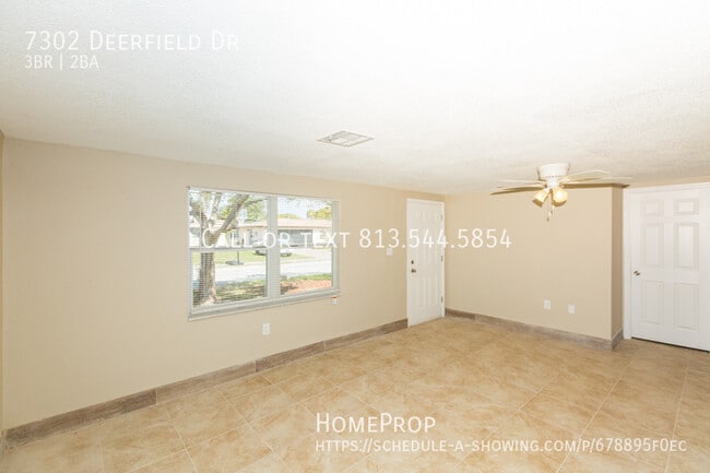 Foto del edificio - 7302 Deerfield Dr