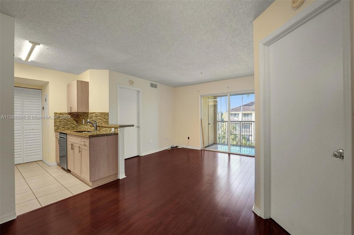 470 S Park Rd Unit 7303, Hollywood, FL 33021 Condo for Rent in