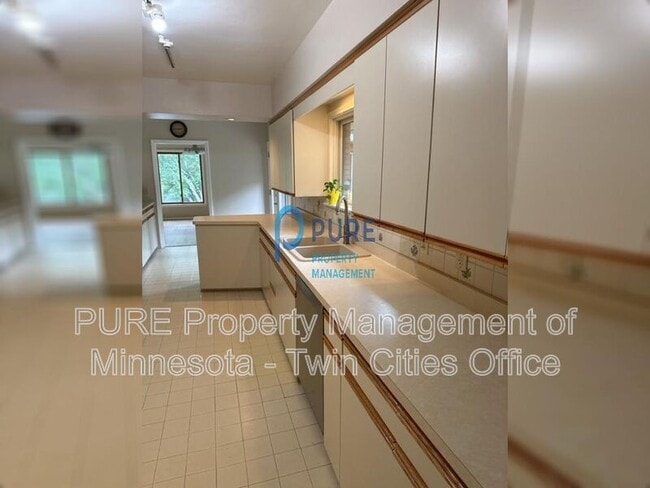 Building Photo - 9629 Rich Valley Blvd