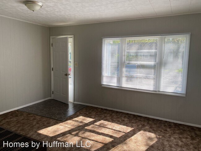 Building Photo - 2 br, 1 bath House - 2422 Negley Pl