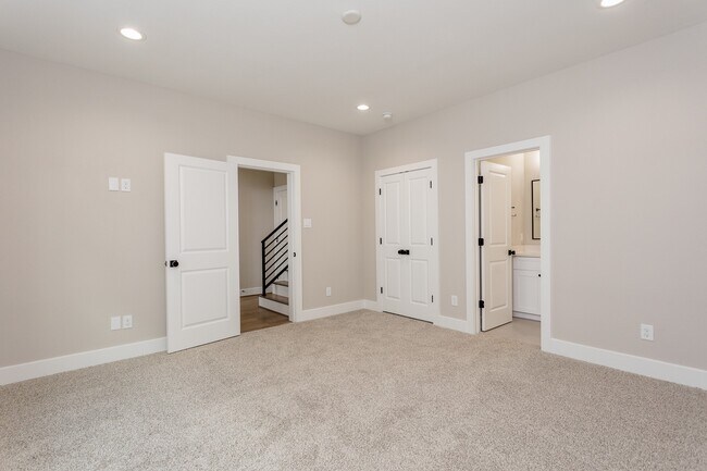 Foto del edificio - 1439 W 25th St