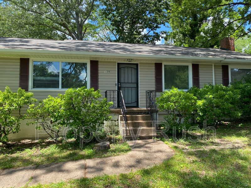 Foto principal - 1503 Pin Oak Dr.