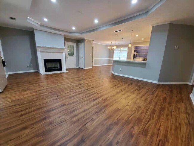 Foto del edificio - 2880 Highpoint Rd