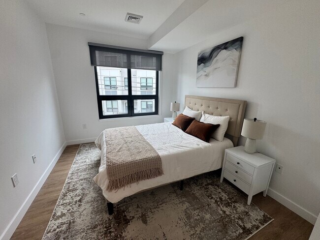 Building Photo - 130 Gardner St