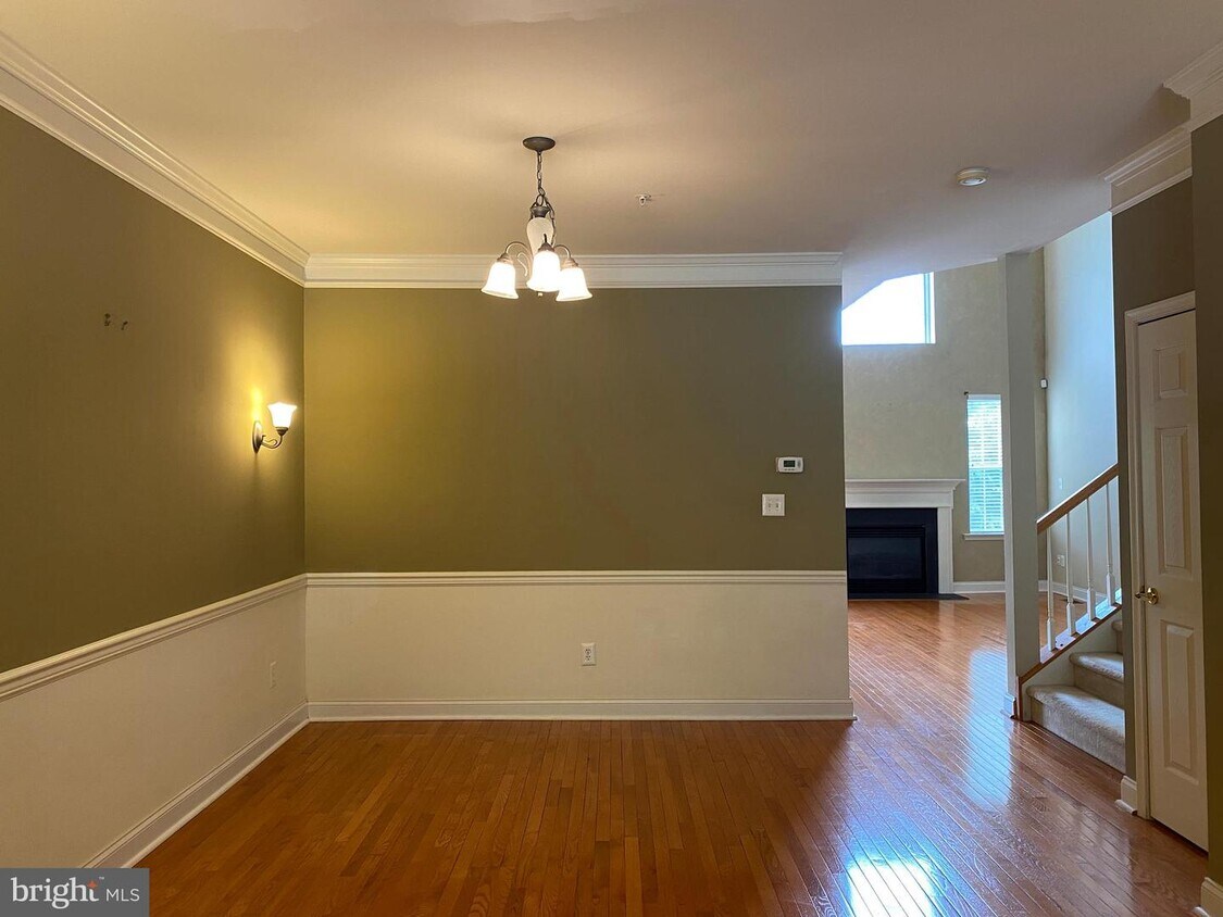 Foto principal - 173 Mountain View Dr