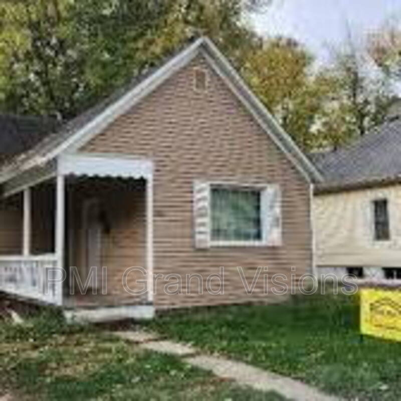 Foto principal - 845 W Sawyer St