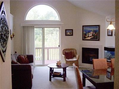 Building Photo - 966 Stonewood Dr