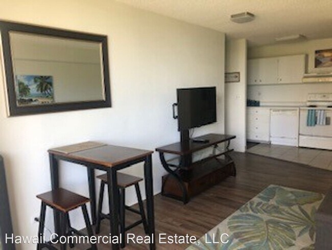Building Photo - 2115 Ala Wai Blvd