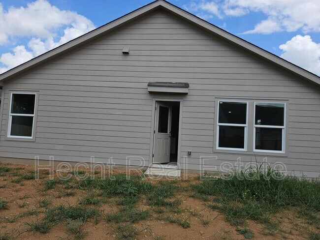 Building Photo - 1658 Lilyturf Rd