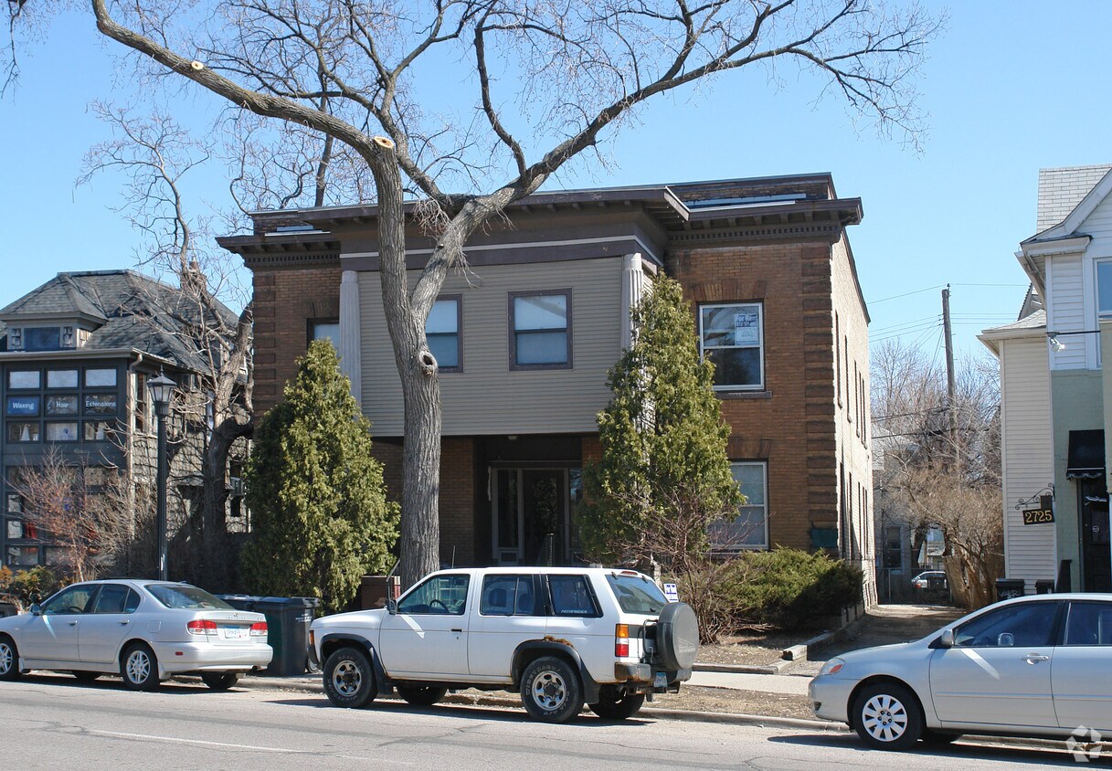 Building Photo - 2723 Hennepin Ave