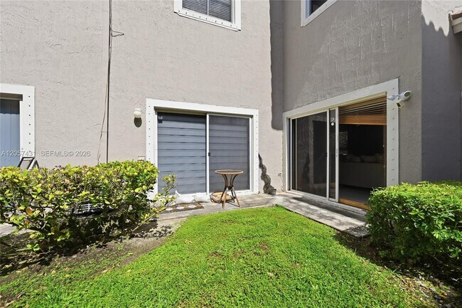 Foto del edificio - 14030 SW 49th St