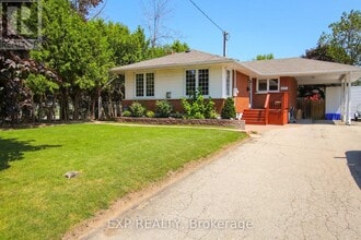 Building Photo - 805 Glengrove St