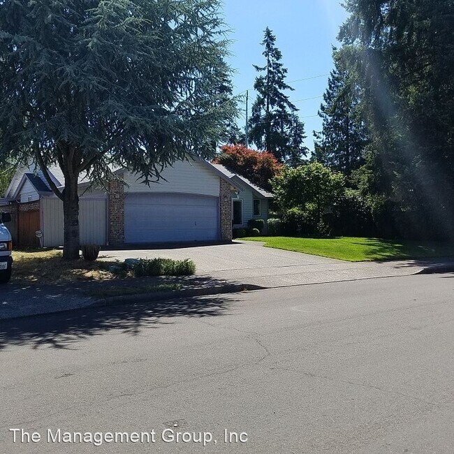 Building Photo - 3 br, 2.5 bath House - 3907 NE 123rd Avenue