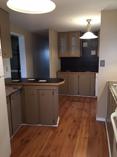 Building Photo - 3 Bed 2 Bath Unit in Didsbury, AB