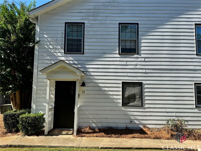 Building Photo - 1905 S Milledge Ave