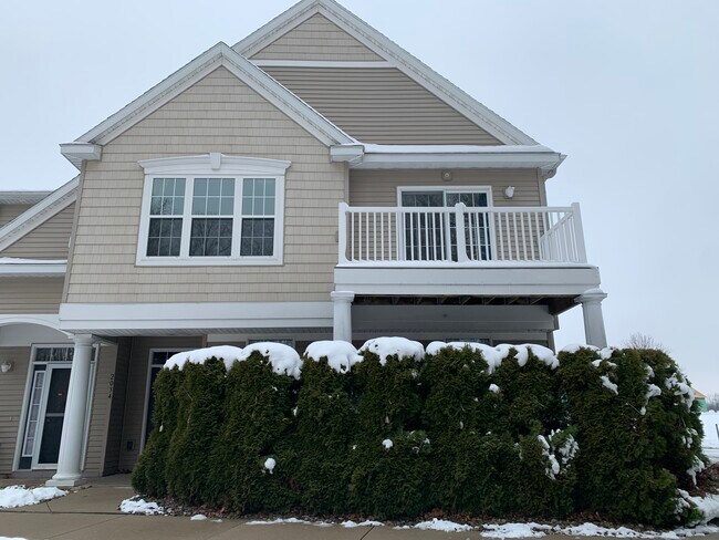 Foto del edificio - 2032 Chelsea Ln