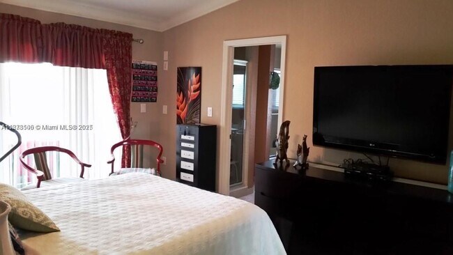 Foto del edificio - 21472 SW 89th Ct