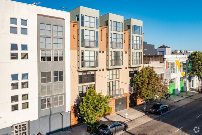 Building Photo - 239 8th St