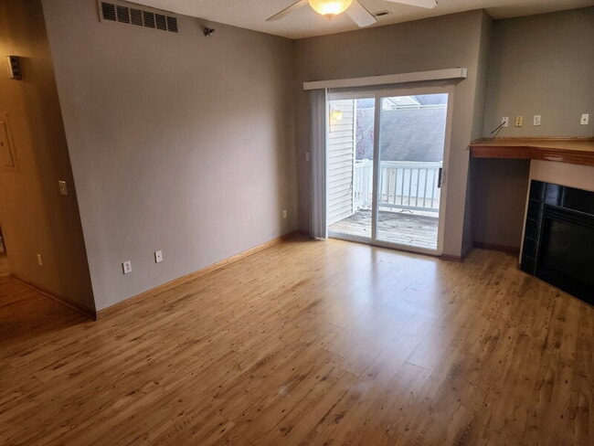 Foto del edificio - 1320 SE Florence Dr