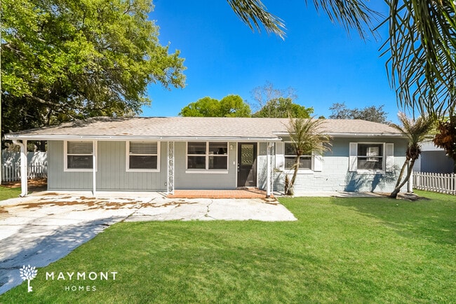 Building Photo - 1215 N Nowell St