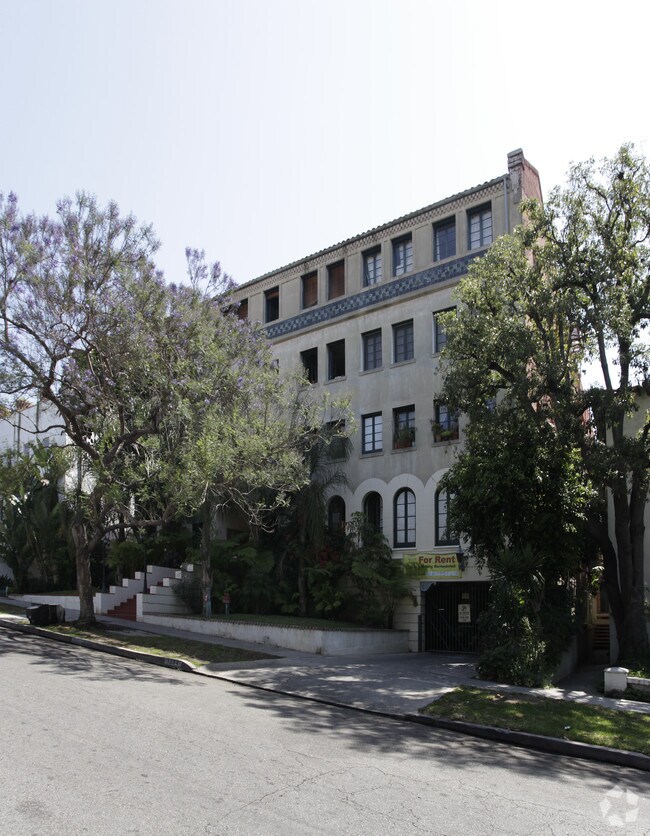 Casa Real Apartments West Hollywood, CA