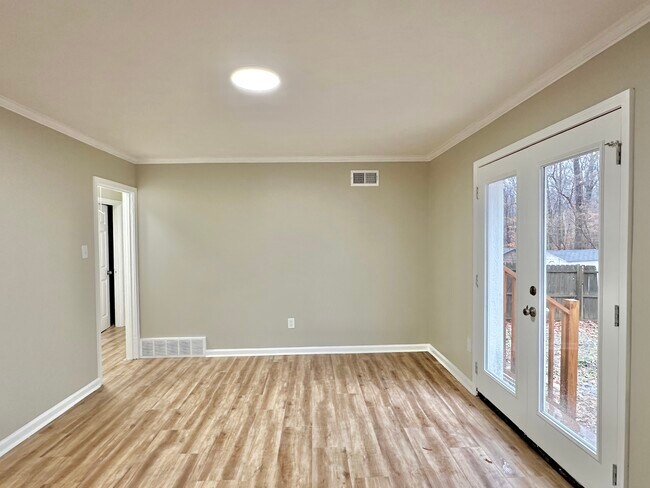 Foto del edificio - 3756 Vanderwood Dr