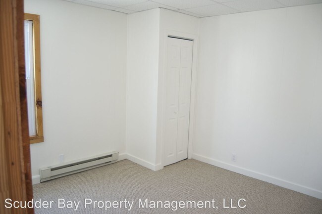 Building Photo - 64 Cutler St