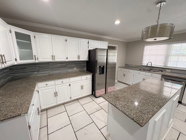 Foto del edificio - 2406 2nd Ave