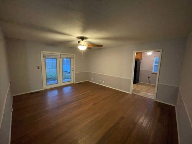 Building Photo - Single Family home in Springdale!!