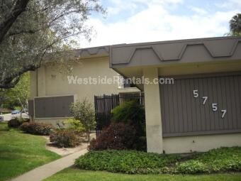 Foto principal - 5757 University Ave