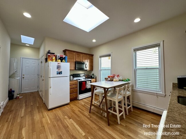 Foto del edificio - 143 Hillside St