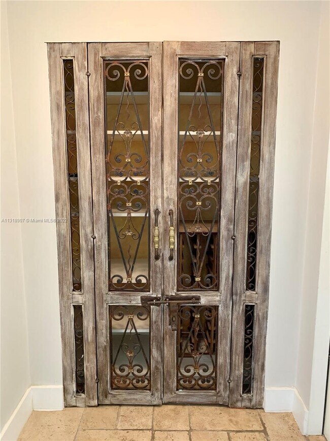 Foto del edificio - 10335 NW 46th St