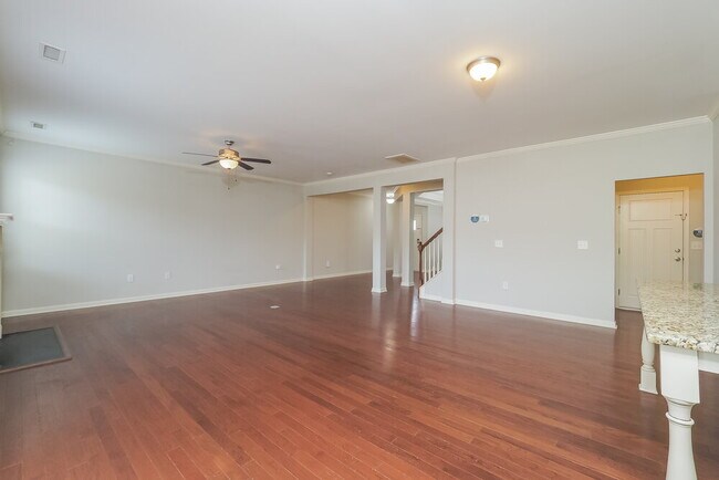 Building Photo - 101 Outwater Ridge Dr