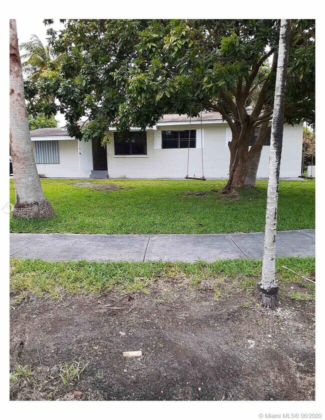 14525 SW 272nd St, Homestead, FL 33032 House for Rent in Homestead