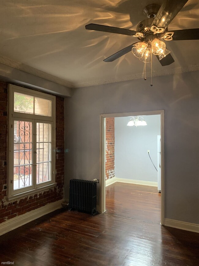 Building Photo - 745 Normandie Ave
