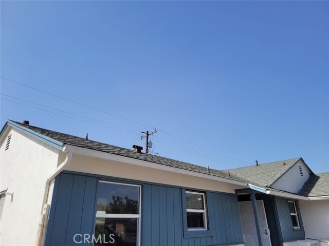 Building Photo - 569 Hennipen St