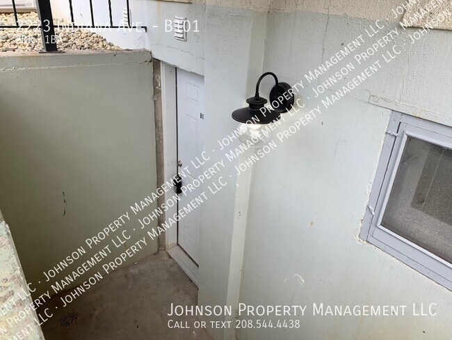 Building Photo - 2223 Indiana Ave