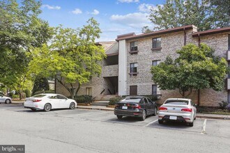 Building Photo - 2255 Castle Rock Square