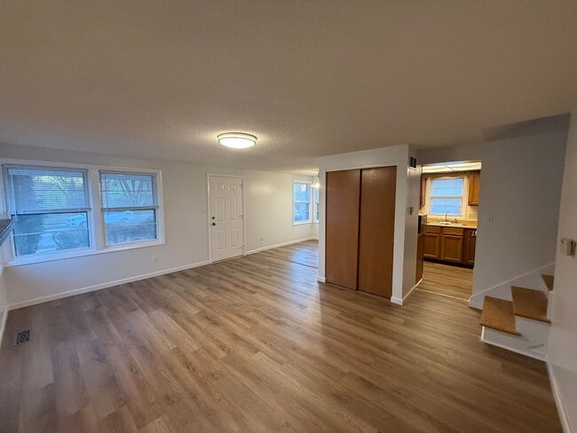 Building Photo - 3415 Collegiate Ct