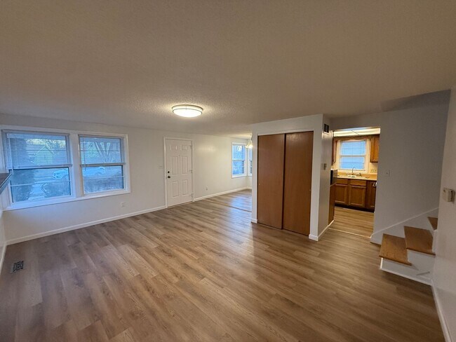 Foto del edificio - 3415 Collegiate Ct