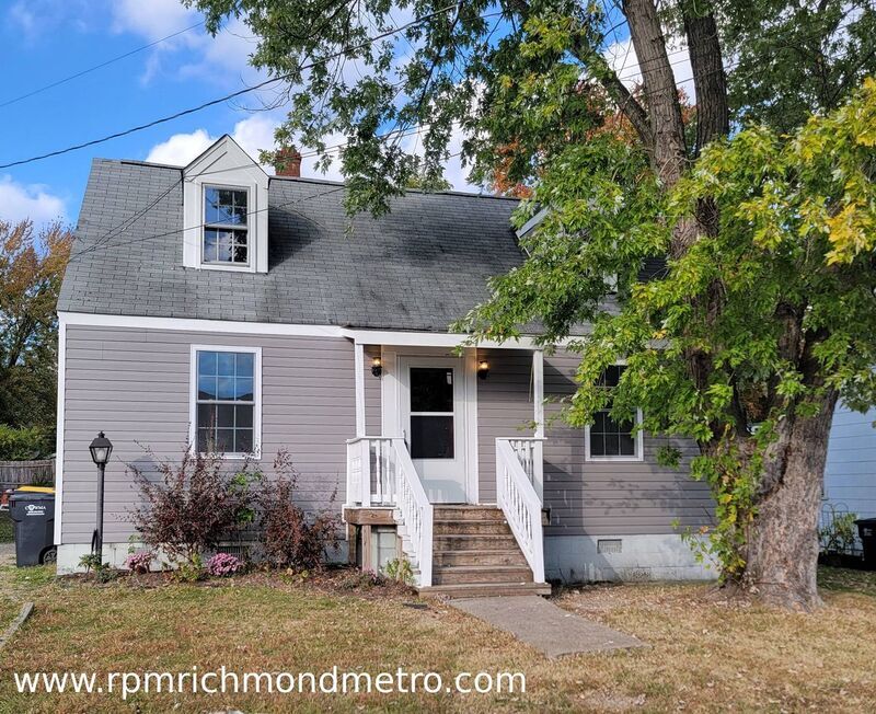 Primary Photo - 2405 Jackson St