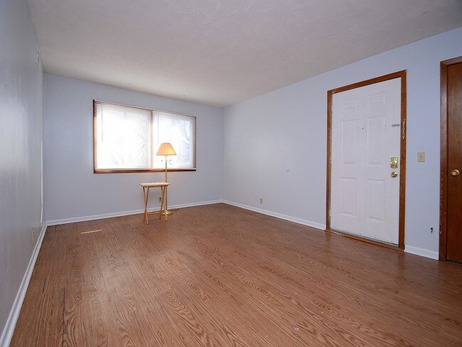 Foto del edificio - 3520 Webster St