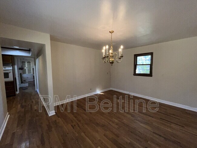 Building Photo - 3735 Pittman Rd SW