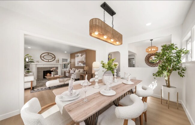 Foto del edificio - Fully Renovated Pasadena Bungalow — Brand New Interior, Huge Private Yard, 2-Car Garage