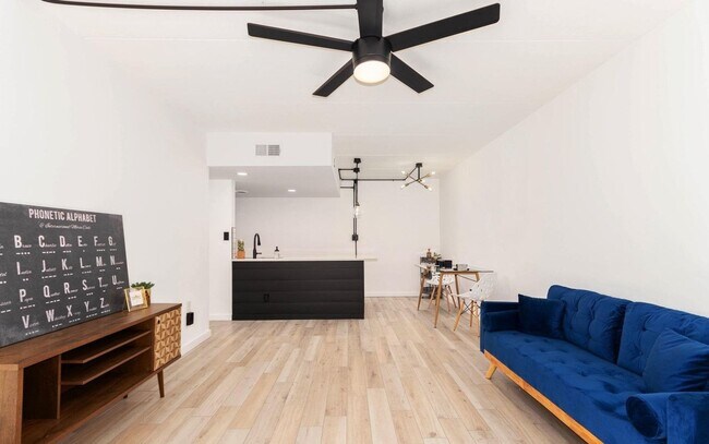 Foto del edificio - Option with 1 Month Free rent! 1 Bedroom with UTILITIES included!